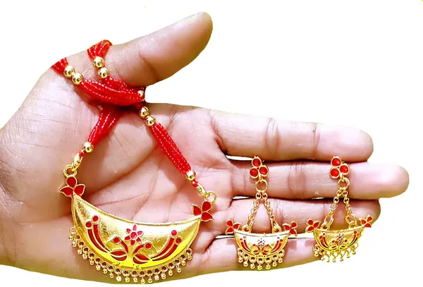Assamese_Traditional_Gold_Plated_Red_Colour_Joonbiri_Tassel_Jewellery_Set_For_Women